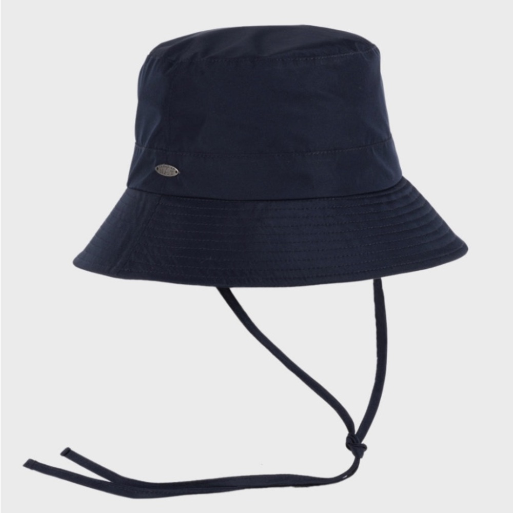 NWOT - Canadian Hat Co.  BOLSLA - BUCKET HAT